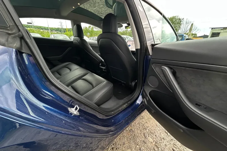 Tesla Model 3 din 2021 cu 84.000 km - oferta TES213314 - foto 15