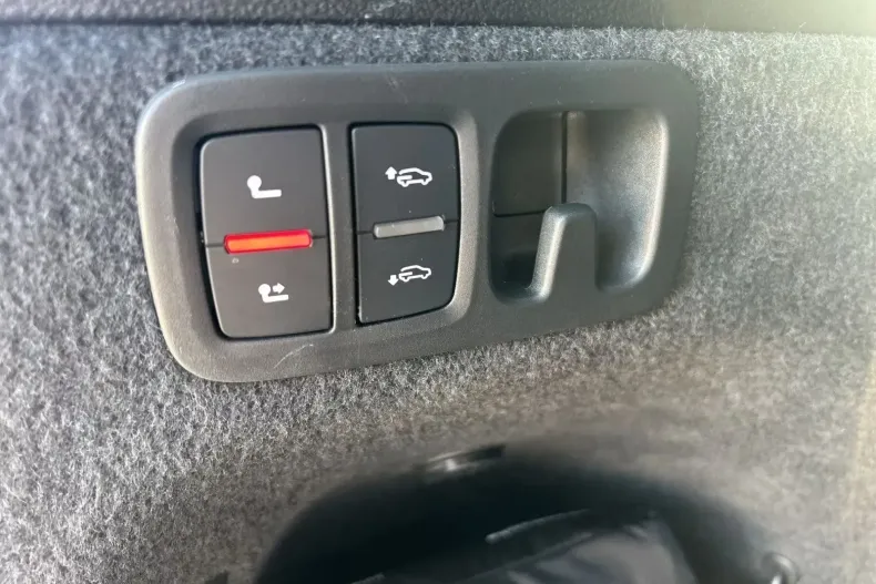 Audi Q7 din 2023 cu 54.300 km - oferta AUD213317 - foto 19