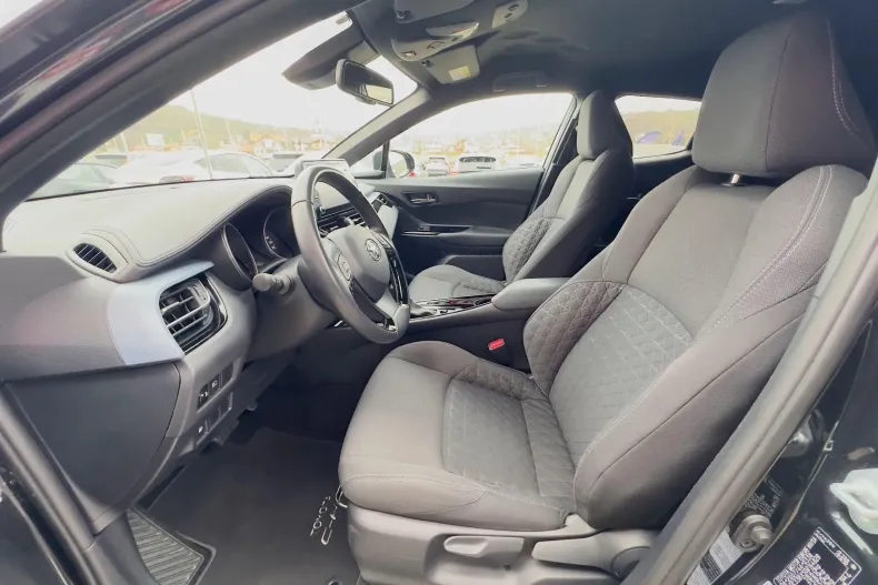 Toyota C-HR din 2021 cu 139.696 km - oferta TOY213319 - foto 11