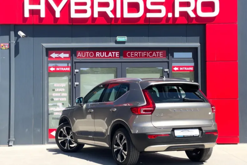 Volvo XC40 din 2021 cu 82.747 km - oferta VOL213320 - foto 4