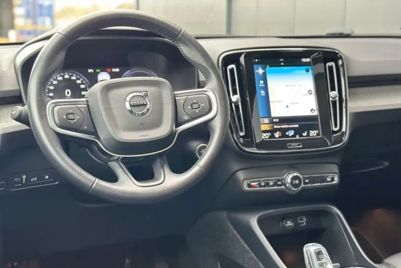 Volvo XC40 din 2021 cu 82.747 km - oferta VOL213320 - foto 14