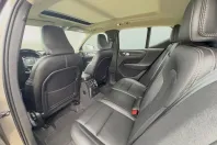 Volvo XC40 din 2021 cu 82.747 km - oferta VOL213320 - foto 17