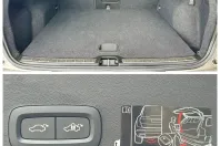 Volvo XC40 din 2021 cu 82.747 km - oferta VOL213320 - foto 18