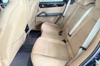 Porsche Cayenne Coupe din 2023 cu 83.815 km - oferta POR213322 - foto 12