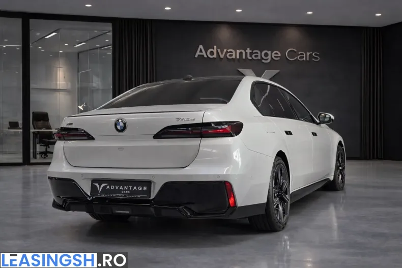 BMW 740d (Seria 7) din 2025 cu 20 km - oferta BMW213329 - foto 10