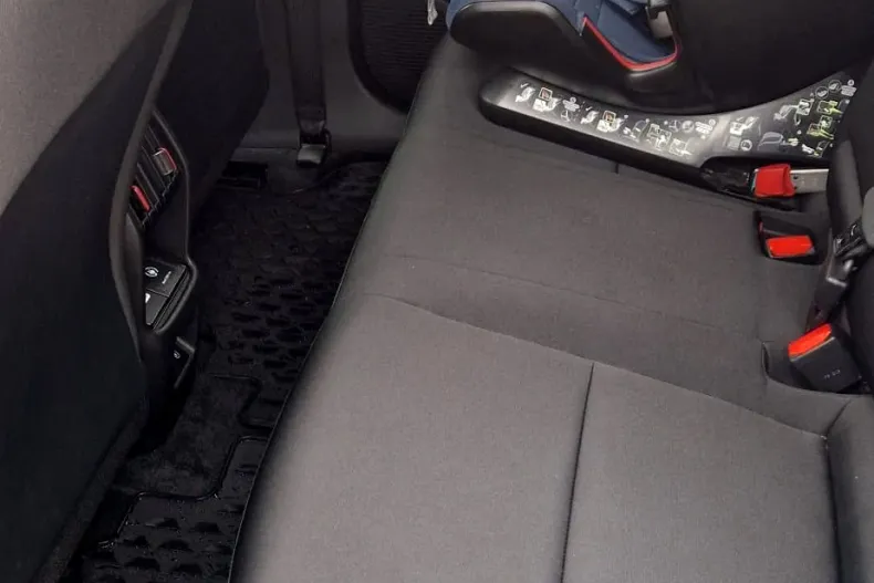 Hyundai Kona din 2025 cu 8.300 km - oferta HYU213334 - foto 16