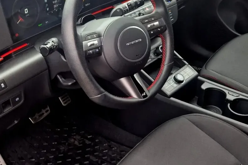 Hyundai Kona din 2025 cu 8.300 km - oferta HYU213334 - foto 19