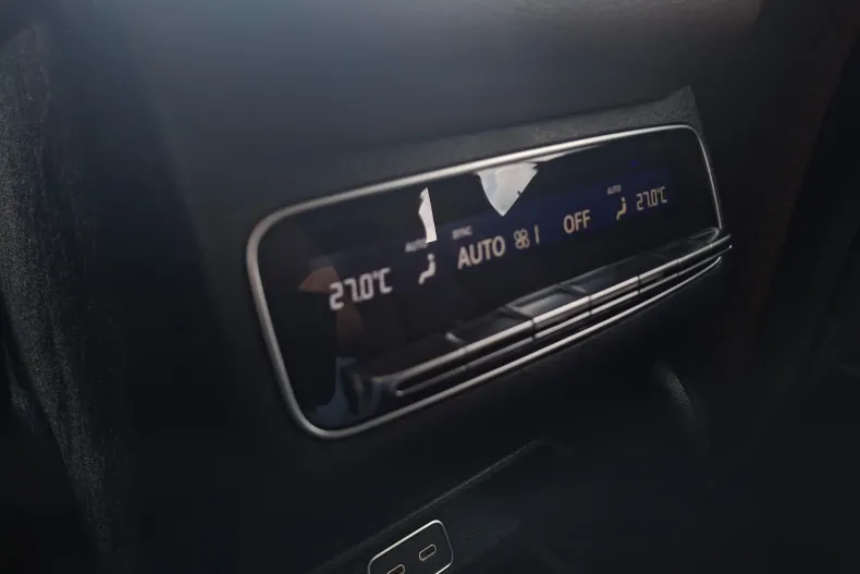 Mercedes-Benz GLE din 2025 cu 15 km - oferta MER213339 - foto 26