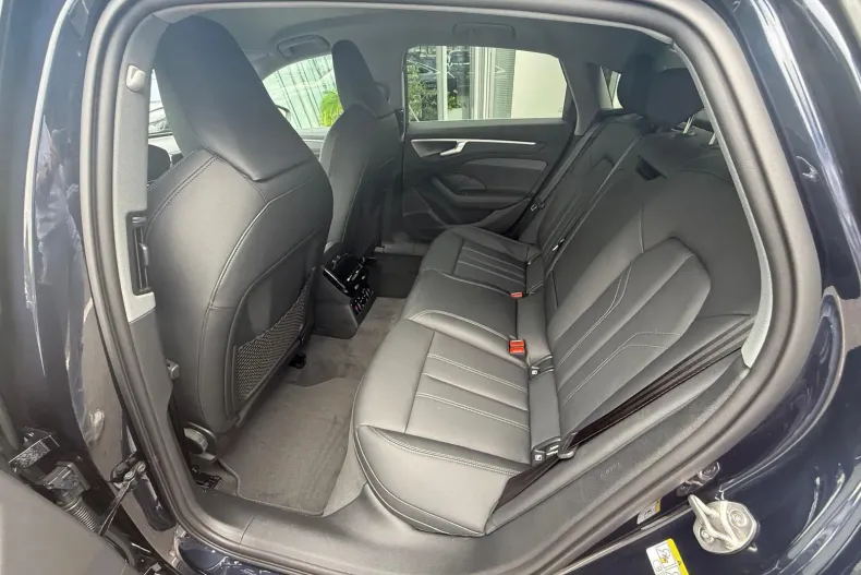 Audi A6 din 2025 cu 2.600 km - oferta AUD213344 - foto 18