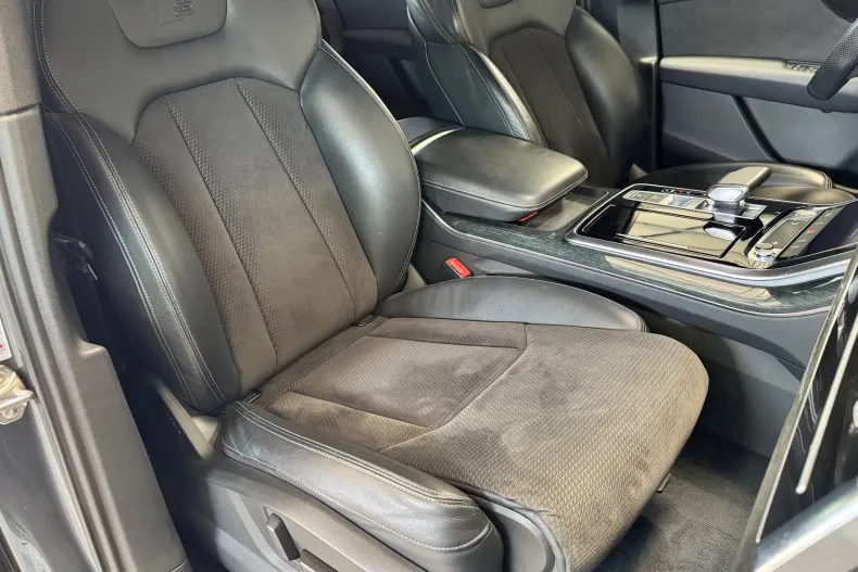 Audi Q7 din 2020 cu 106.821 km - oferta AUD213354 - foto 16