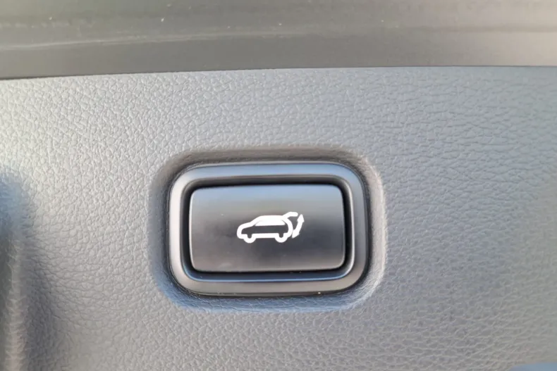 Kia Sportage din 2023 cu 89.591 km - oferta KIA213358 - foto 9