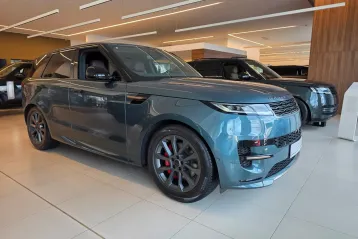 Land Rover Range Rover Sport din 2025 - oferta LAN213359