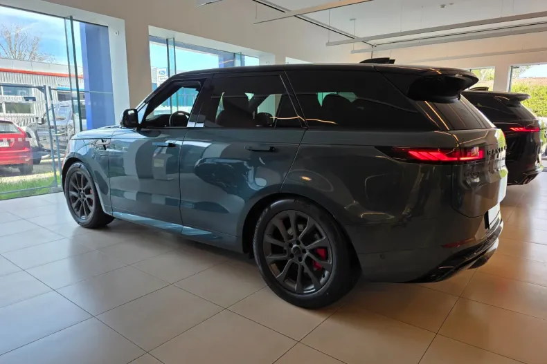 Land Rover Range Rover Sport din 2025 cu 600 km - oferta LAN213359 - foto 12