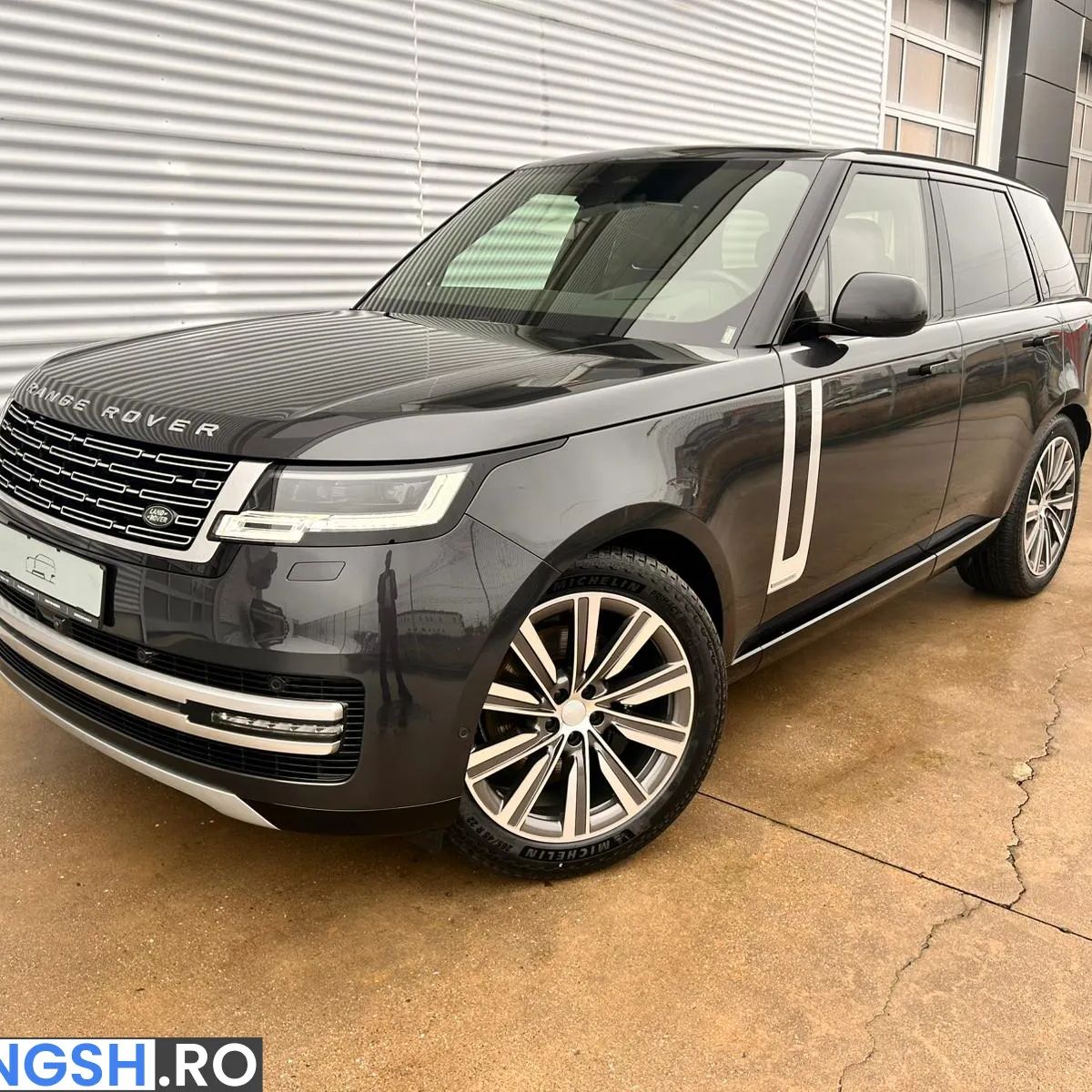 Land Rover Range Rover 2025 - 700 km - 153.945 EUR - LeasingSH.ro