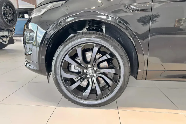 Land Rover Discovery Sport din 2025 cu 500 km - oferta LAN213366 - foto 10