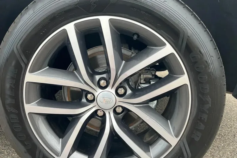 Land Rover Discovery Sport din 2023 cu 24.000 km - oferta LAN213368 - foto 9