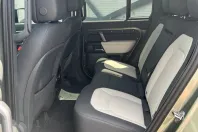 Land Rover Defender din 2023 cu 16.500 km - oferta LAN213370 - foto 3