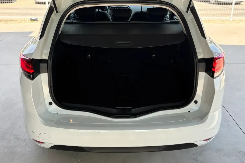 Renault Megane din 2021 cu 177.400 km - oferta REN213374 - foto 8