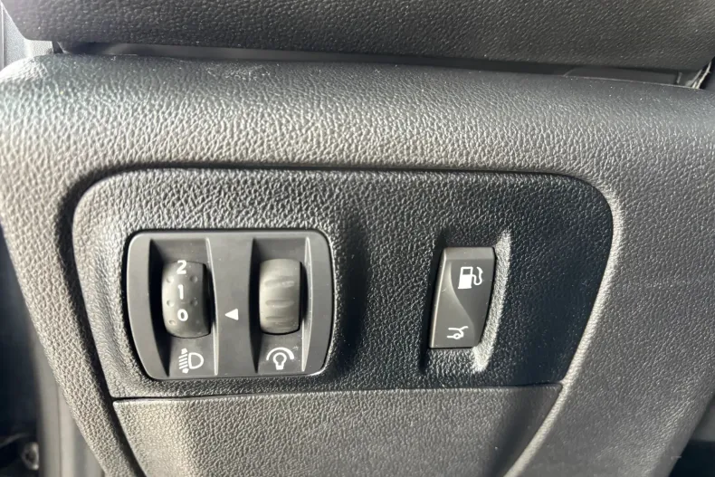 Renault Megane din 2021 cu 62.800 km - oferta REN213375 - foto 19