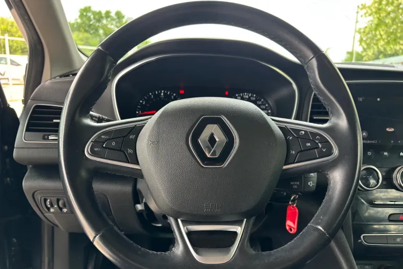 Renault Megane din 2021 cu 62.800 km - oferta REN213375 - foto 24