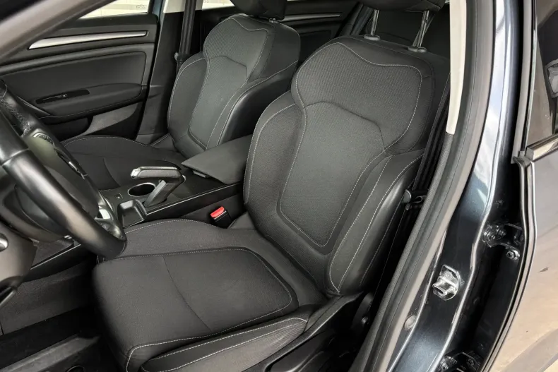 Renault Megane din 2021 cu 62.800 km - oferta REN213375 - foto 33