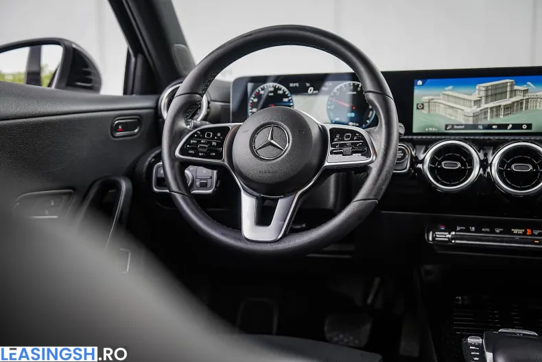 Mercedes-Benz A 250 (Clasa A) din 2022 cu 166.750 km - oferta MER213379 - foto 19