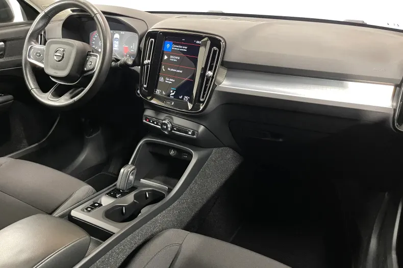 Volvo XC40 din 2020 cu 98.953 km - oferta VOL213385 - foto 8