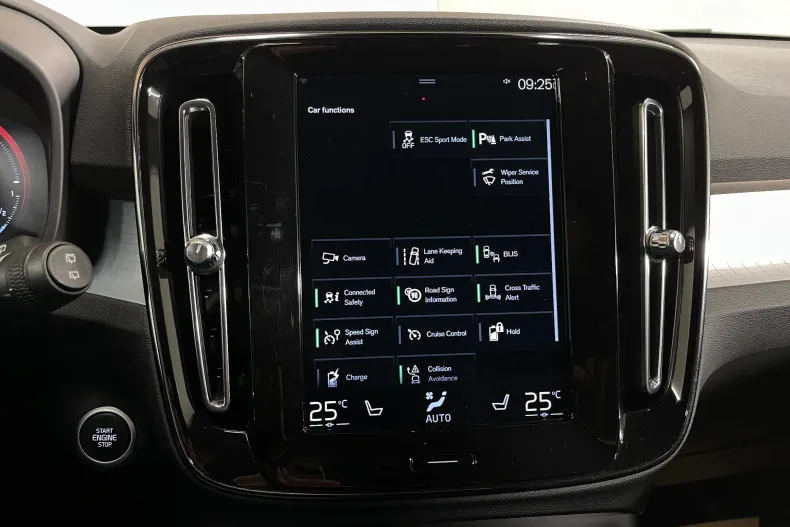 Volvo XC40 din 2020 cu 98.953 km - oferta VOL213385 - foto 17