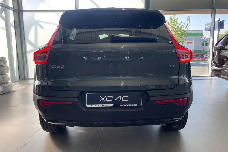 Volvo XC40 din 2026 cu 9 km - oferta VOL213386 - foto 6