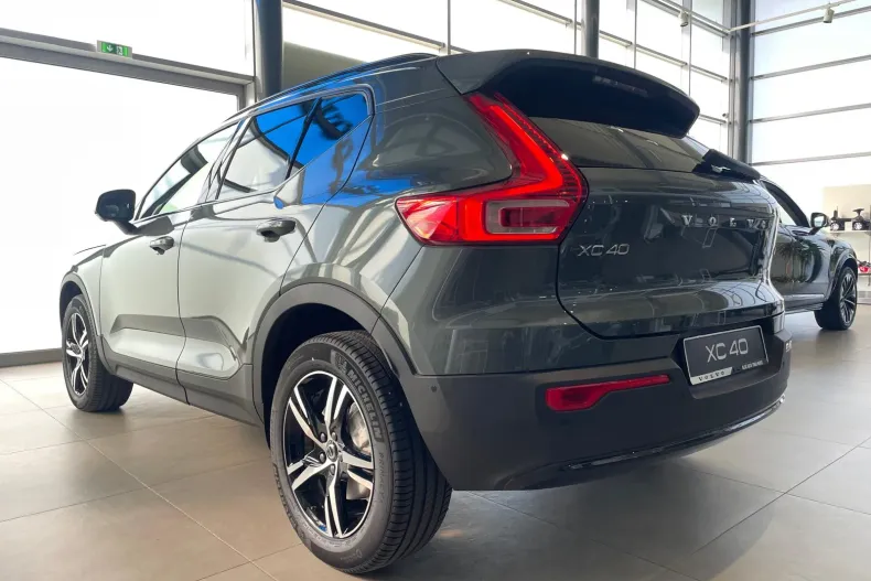 Volvo XC40 din 2026 cu 9 km - oferta VOL213386 - foto 7