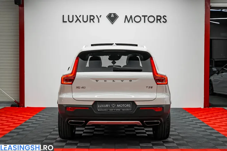 Volvo XC40 din 2020 cu 101.000 km - oferta VOL213387 - foto 15