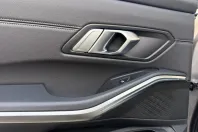 BMW 330e (Seria 3) din 2021 cu 127.409 km - oferta BMW213388 - foto 14
