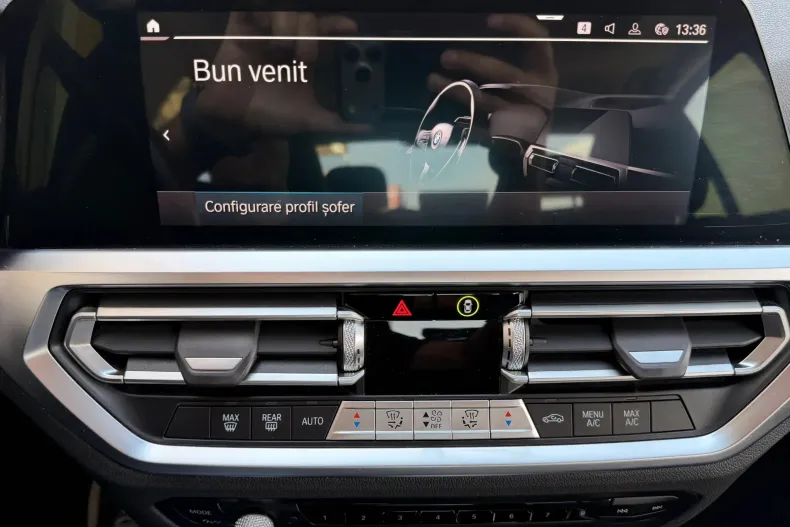 BMW 330e (Seria 3) din 2021 cu 127.409 km - oferta BMW213388 - foto 20