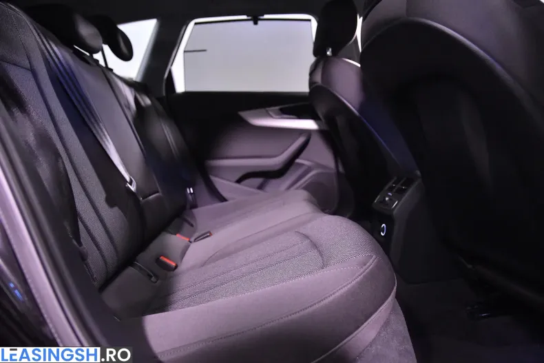 Audi A4 din 2020 cu 104.747 km - oferta AUD213397 - foto 12