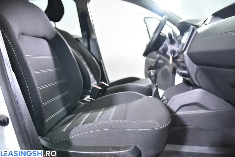 Dacia Duster din 2023 cu 136.077 km - oferta DAC213398 - foto 11