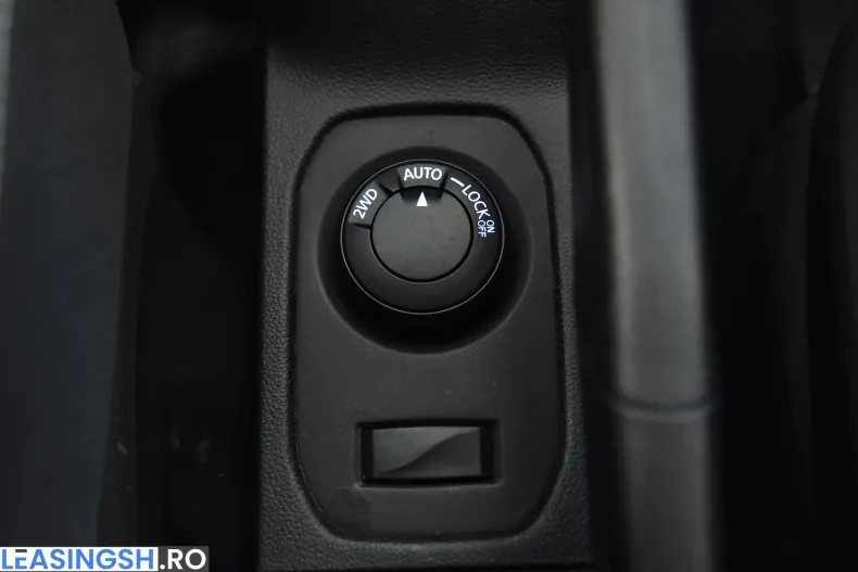 Dacia Duster din 2023 cu 136.077 km - oferta DAC213398 - foto 17