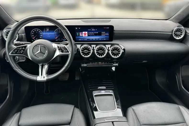 Mercedes-Benz A 180 (Clasa A) din 2023 cu 91.762 km - oferta MER213403 - foto 9