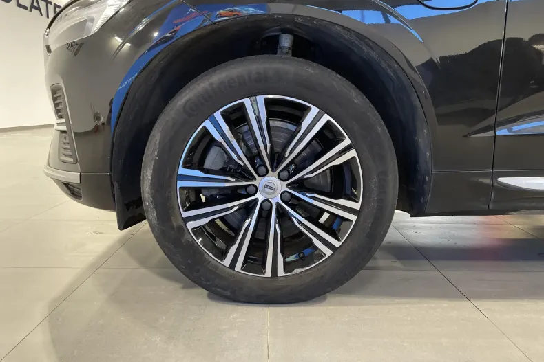 Volvo XC60 din 2021 cu 77.689 km - oferta VOL213405 - foto 13