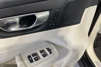 Volvo XC60 din 2021 cu 77.689 km - oferta VOL213405 - foto 14