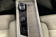Volvo XC60 din 2021 cu 77.689 km - oferta VOL213405 - foto 18