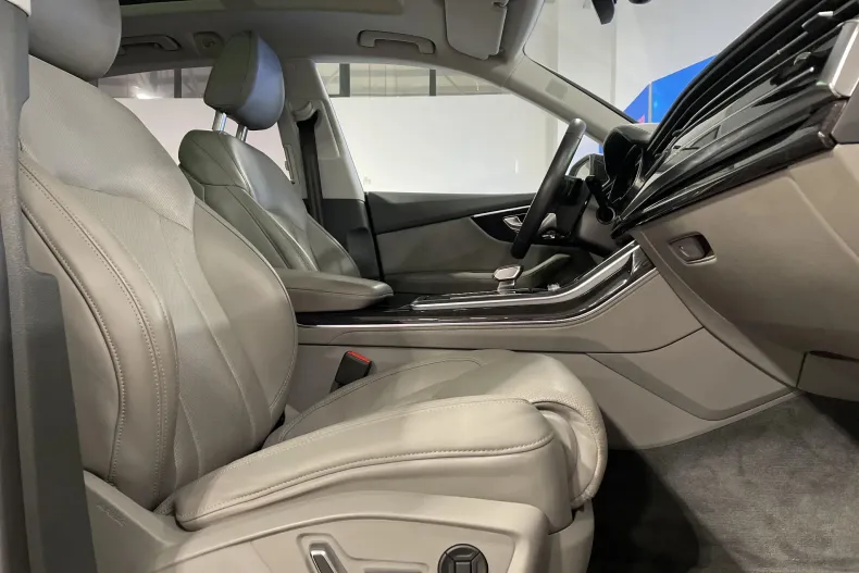 Audi Q8 din 2021 cu 82.121 km - oferta AUD213407 - foto 11