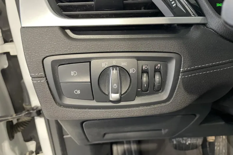 BMW X1 (Seria X) din 2020 cu 97.100 km - oferta BMW213410 - foto 14
