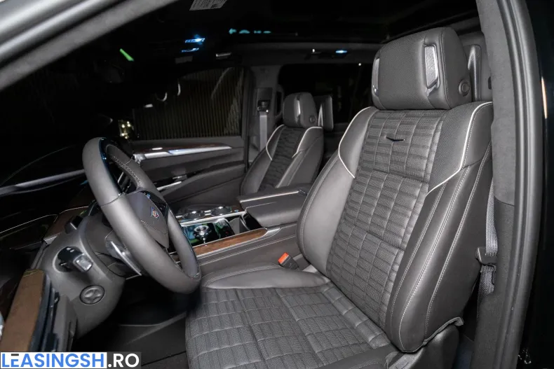 Cadillac Escalade din 2025 cu 10 km - oferta CAD213411 - foto 3