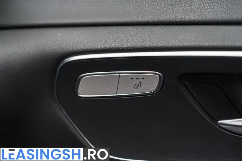 Mercedes-Benz V din 2023 cu 42.000 km - oferta MER213422 - foto 30