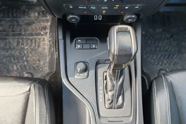 Ford Ranger din 2023 cu 123.292 km - oferta FOR213427 - foto 12