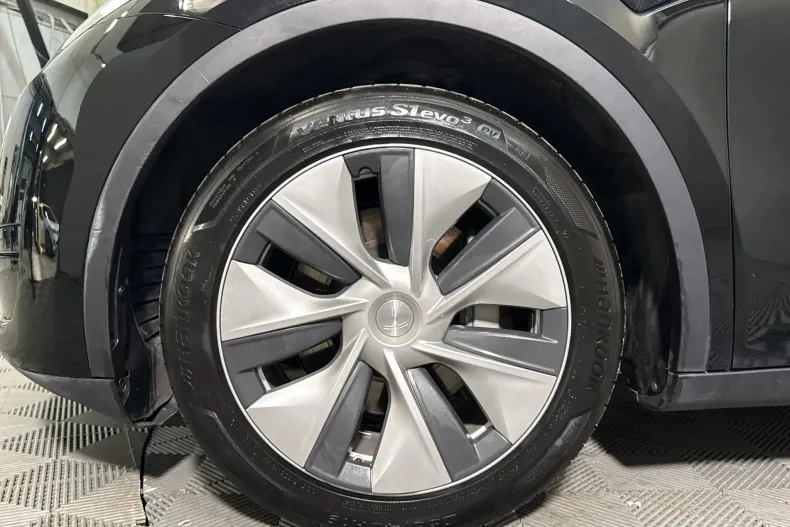 Tesla Model Y din 2023 cu 82.300 km - oferta TES213428 - foto 13