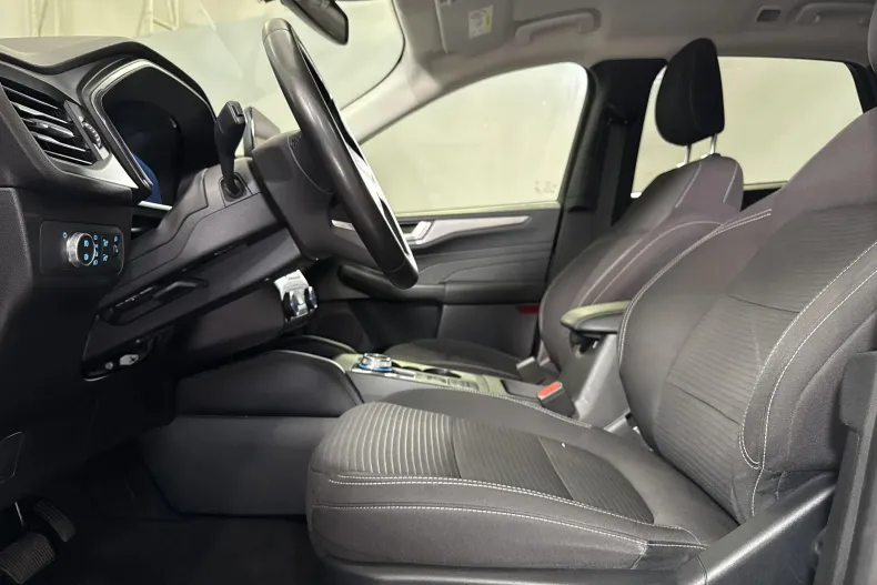 Ford Kuga din 2022 cu 130.108 km - oferta FOR213433 - foto 23