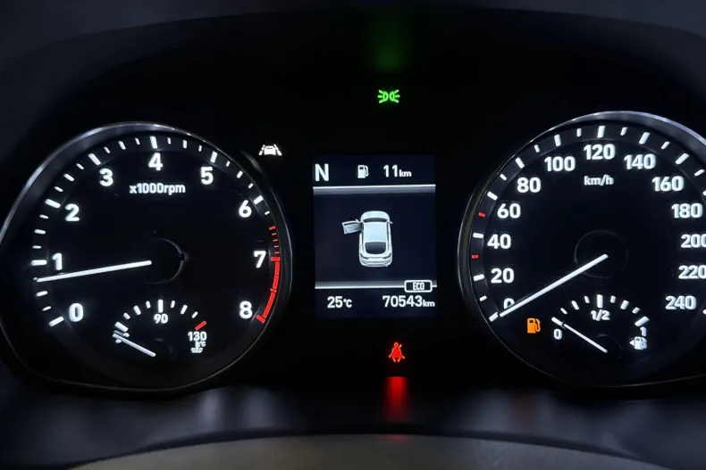 Hyundai i30 din 2022 cu 70.543 km - oferta HYU213435 - foto 10