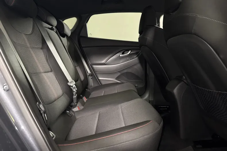 Hyundai i30 din 2022 cu 70.543 km - oferta HYU213435 - foto 12