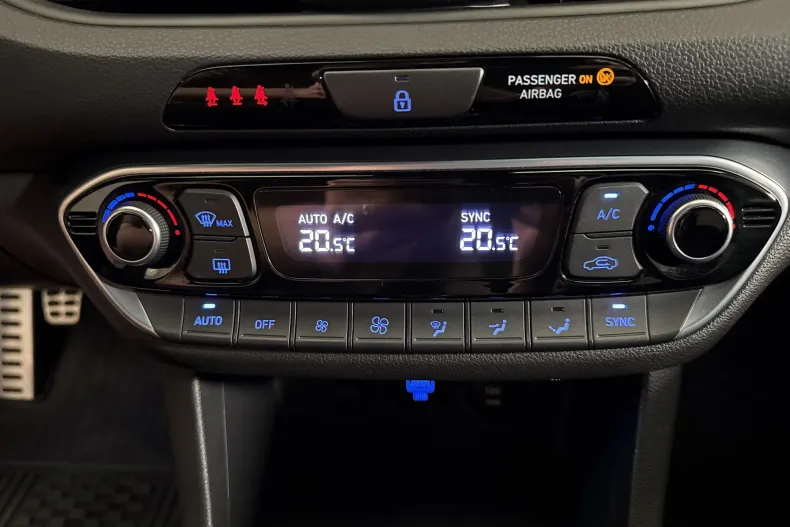 Hyundai i30 din 2022 cu 70.543 km - oferta HYU213435 - foto 18